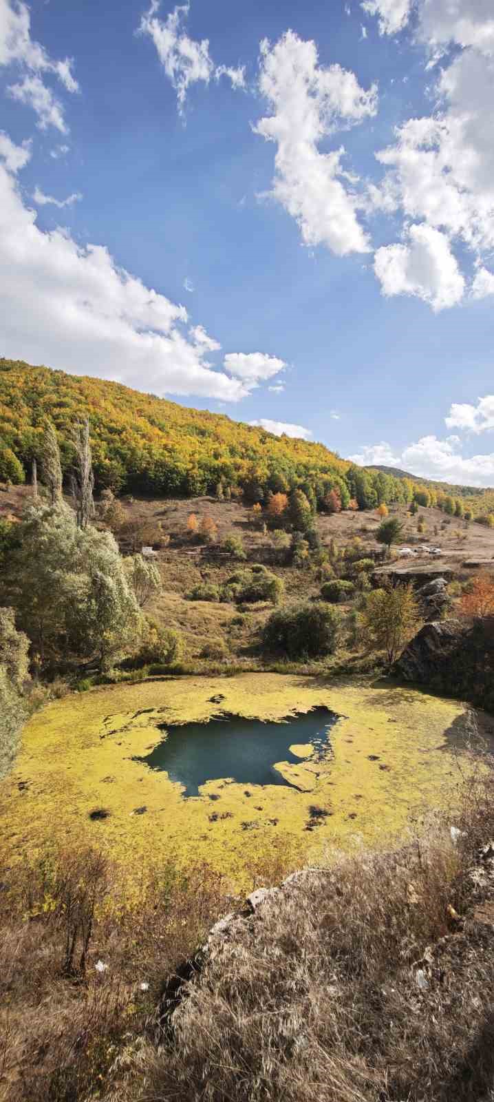 Timsah gözü hazan güzelliğiyle büyülüyor