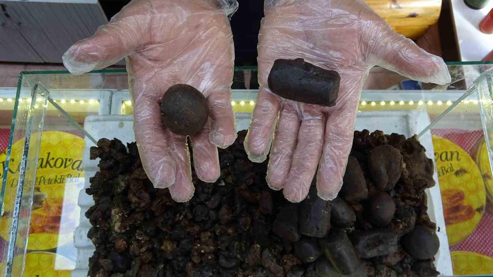 Pandemi sonrası akciğer ve hava kanallarında tahribat oluşan hastalar propolise yöneliyor