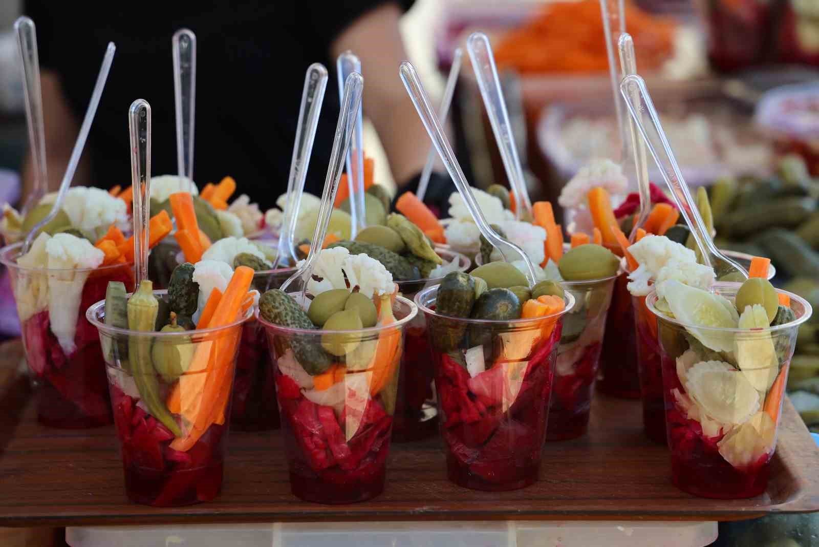 Uluslararası Adana Lezzet Festivali’ne yoğun ilgi