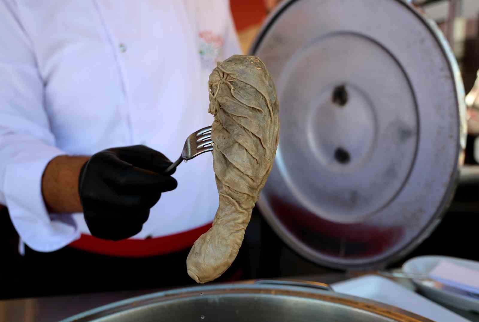 Uluslararası Adana Lezzet Festivali’ne yoğun ilgi