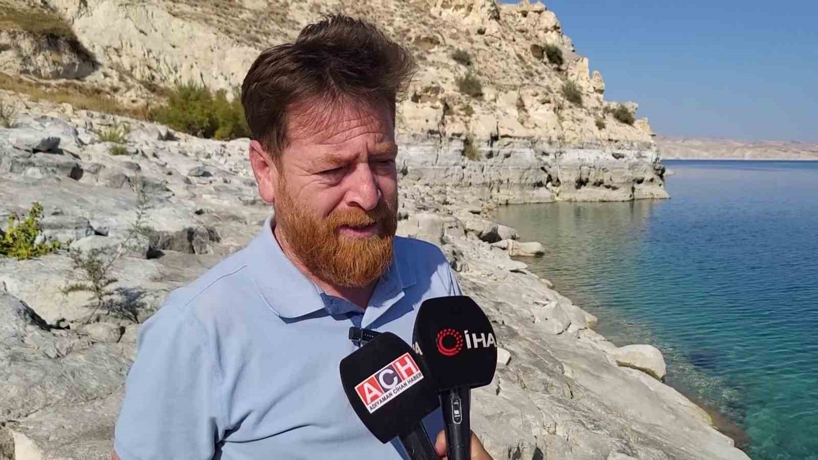 Adıyaman’da 12 bin yıllık kaya resimleri su altında görüntülendi