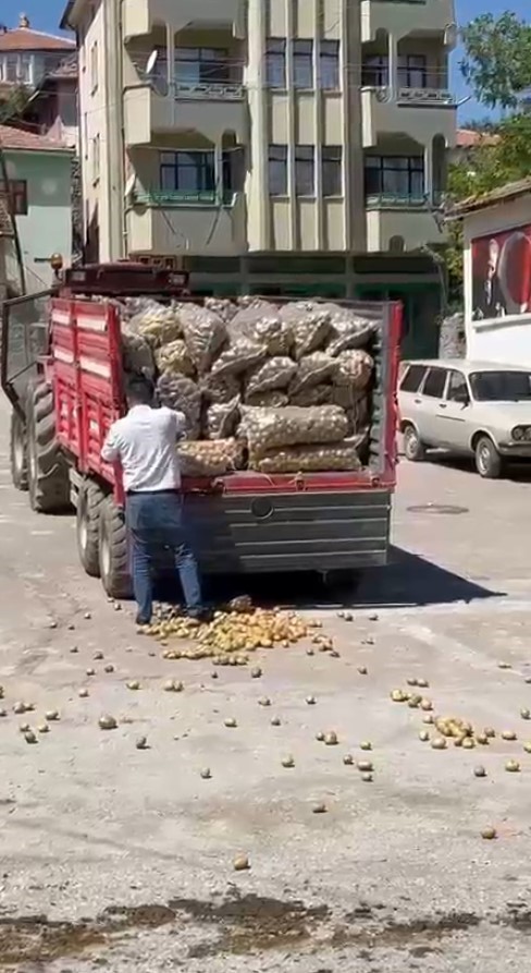 Patates şovu pahalıya patlayan başkana kesilmesi beklenen ceza komisyon toplanamadığı için kesilemiyor