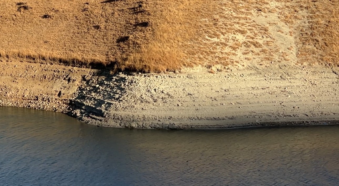 Yüksekova’da kuraklık alarm veriyor: Dilimli Barajı’nda su seviyesi 10 metre düştü