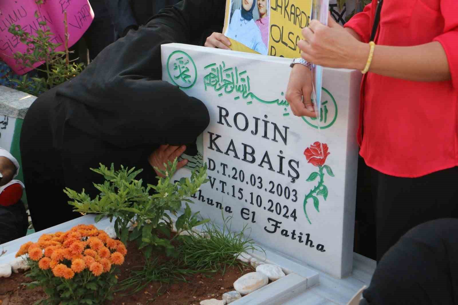 Rojin Kabaiş mezarı başında anıldı