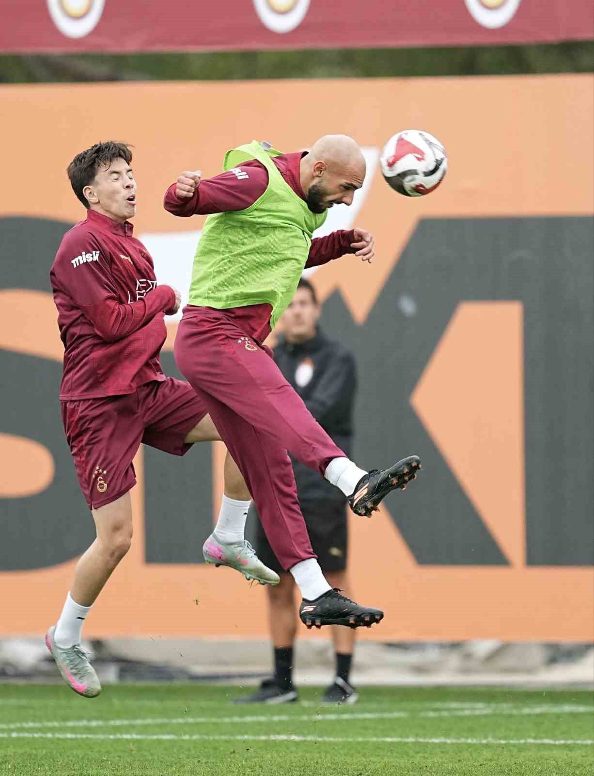 Galatasaray, Başakşehir maçı hazırlıklarına devam etti