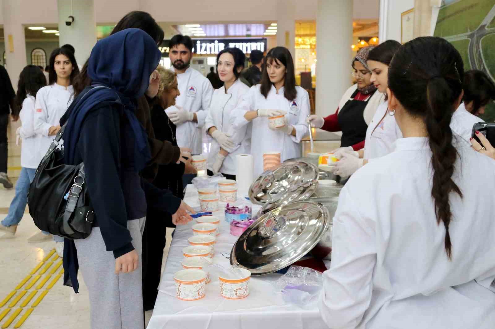 Ağrı’da öğrenciler yöresel lezzet