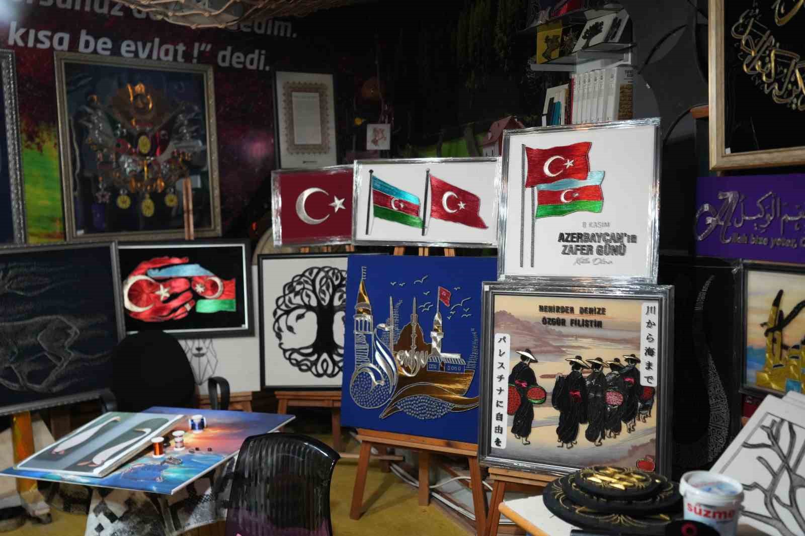 Çivi ve telin ustası: 71 yaşında sanatı yaşatıyor