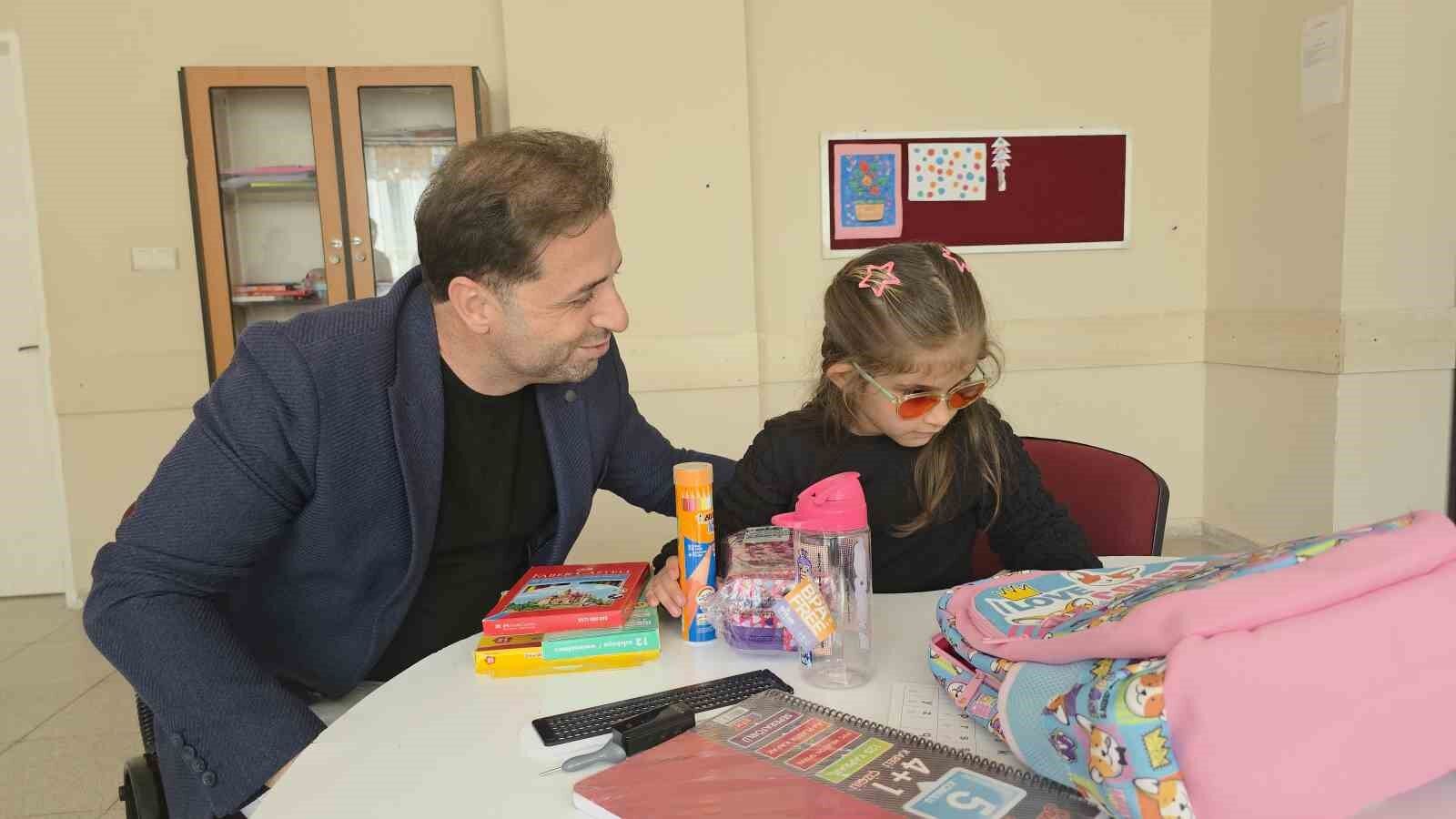 Kalbi küçük, azmi büyük: Defne’nin öğrenme mücadelesi ilham oldu