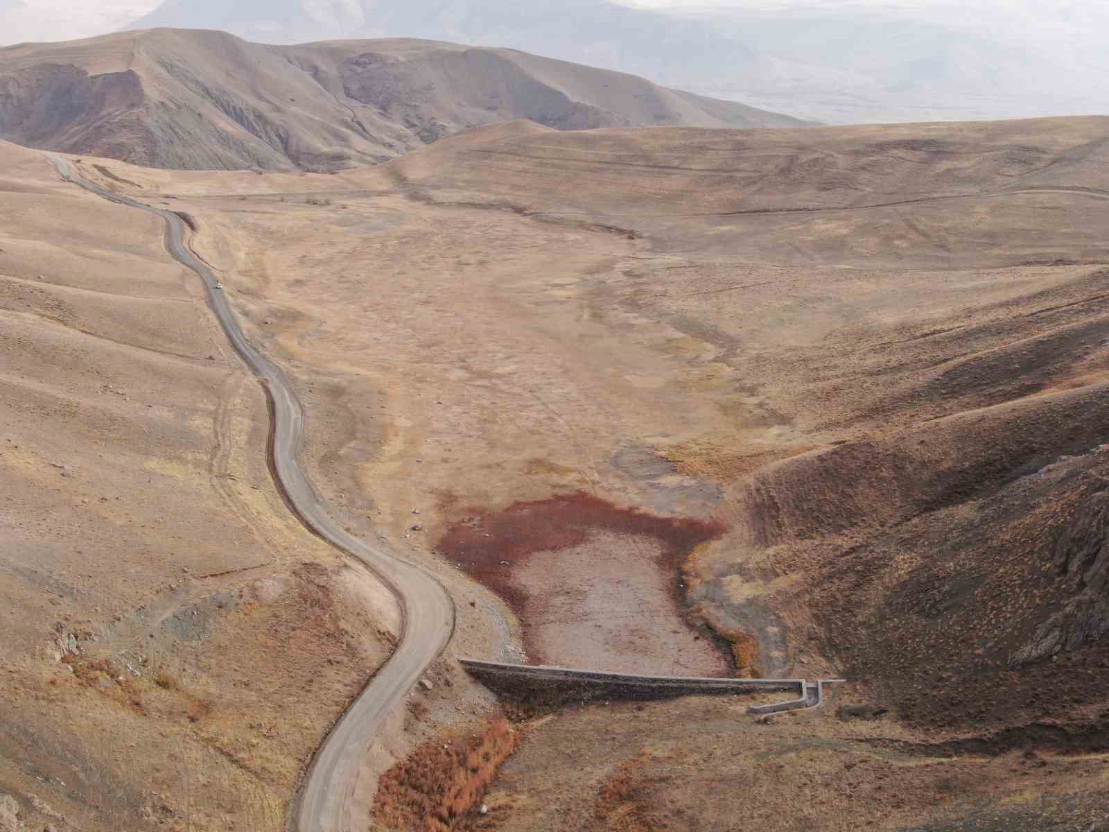 Erek Dağı’nın doğusundaki Antik Urartu Barajı kurudu