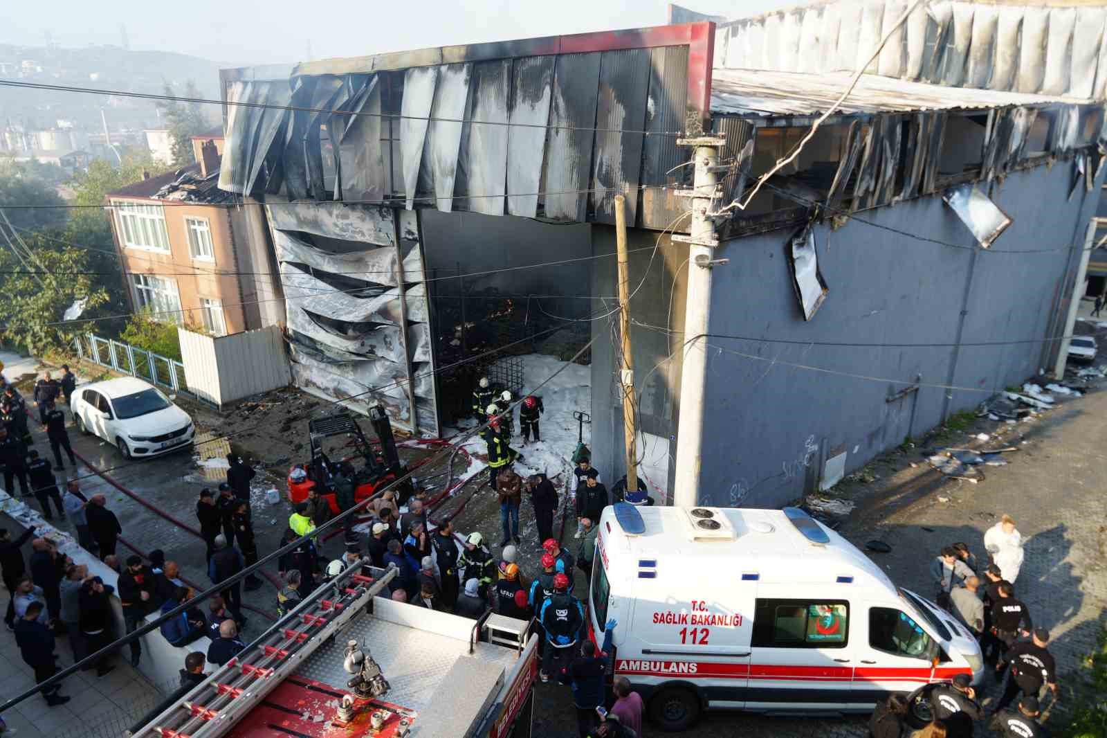 6 kişiye mezar olan yangına ilişkin 3 gözaltı kararı