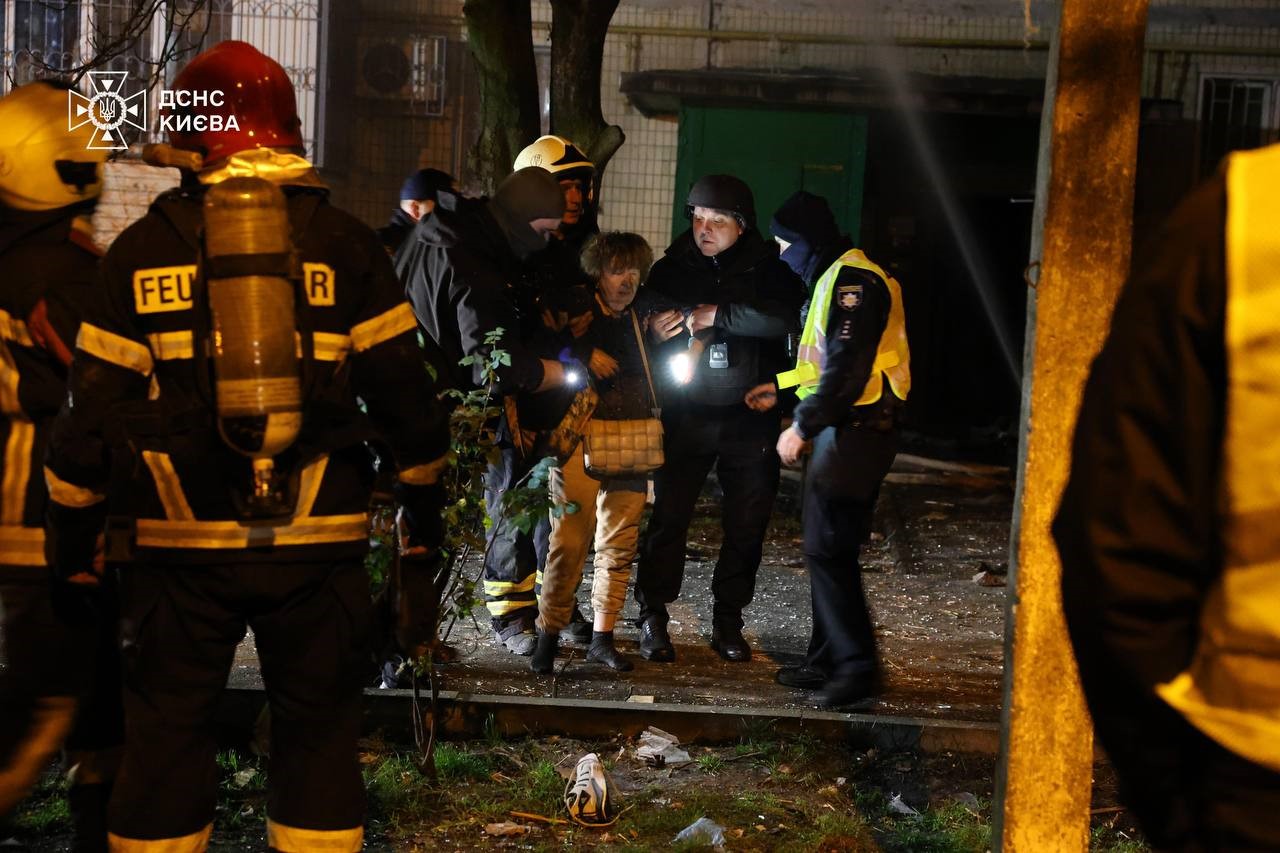 Rus ordusundan Kiev’e yoğun saldırı: 3 ölü, 26 yaralı