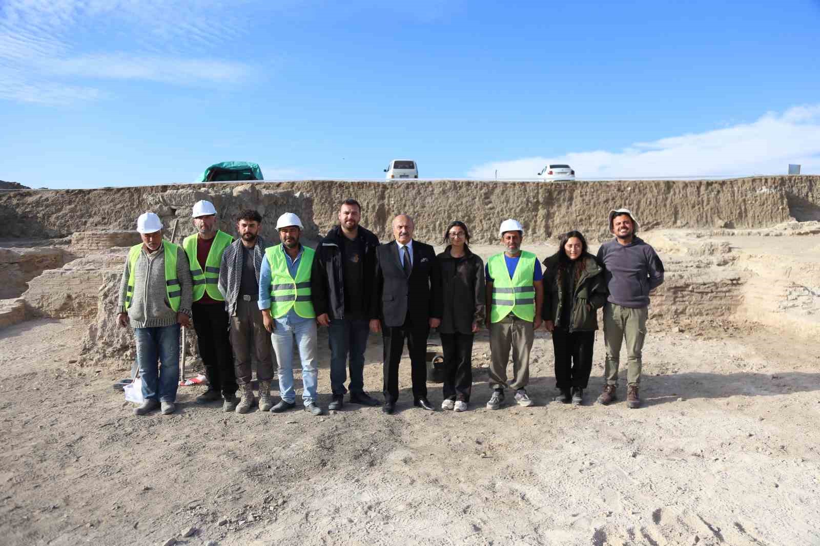 Pompeiopolis Antik Kenti’nde 2 bin yıllık tarih yapay zekayla canlandı