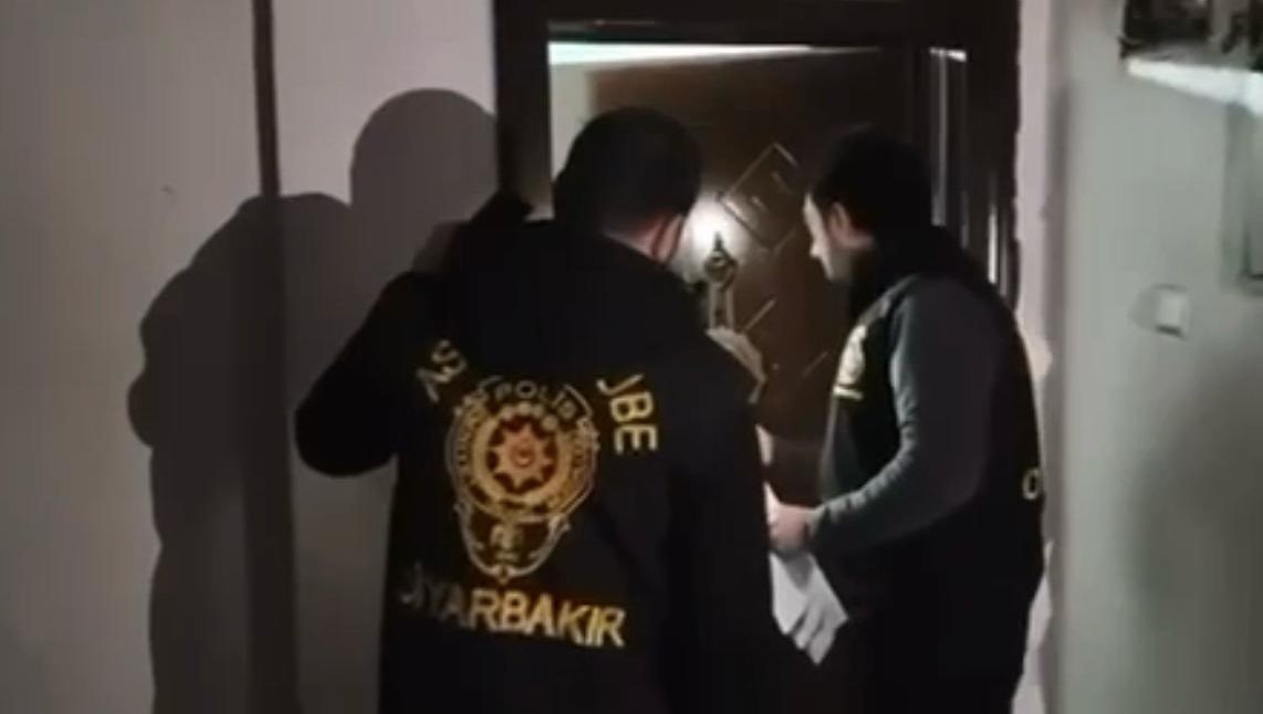 Sosyal medya üzerinden 