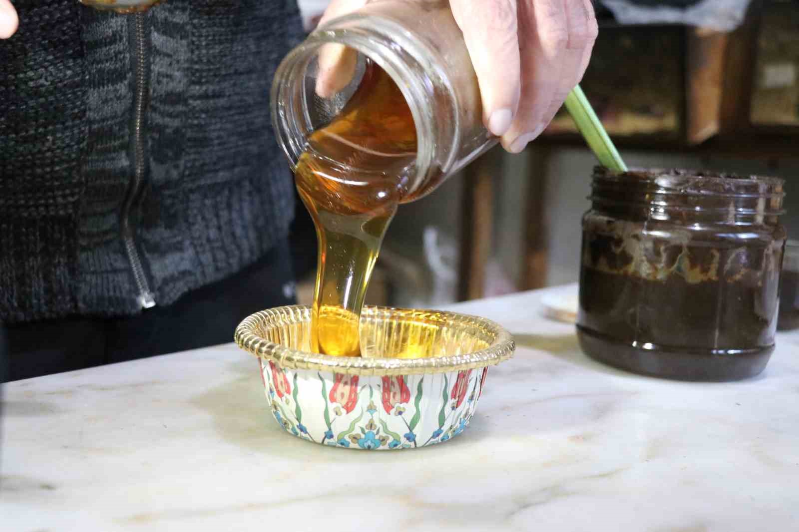 Tarihi asırlar öncesine dayanıyor, kış aylarının vazgeçilmezi olarak biliniyor